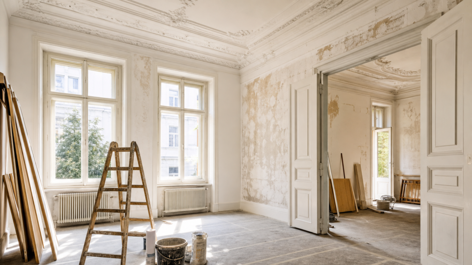 Titelbild zu „Altbau sanieren in Wien: Worauf es bei der Renovierung wirklich ankommt“